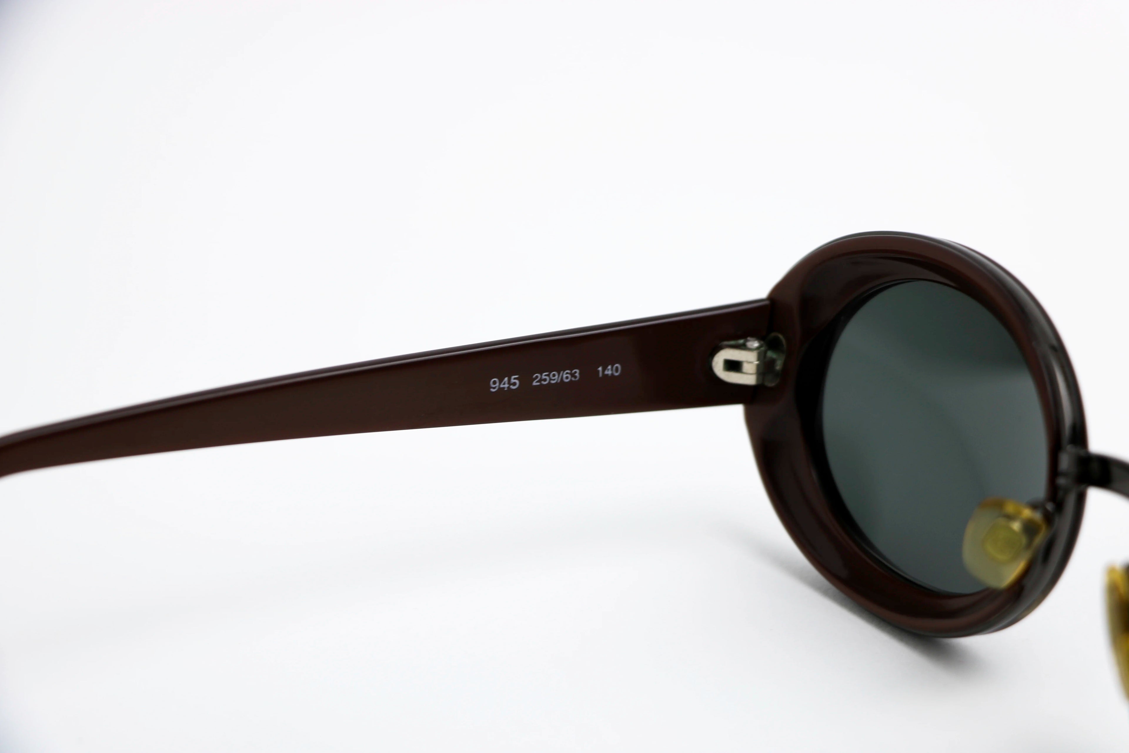 Giorgio Armani - 945