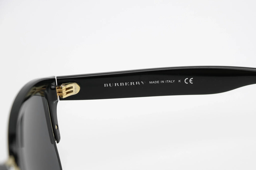 Burberry - B4265