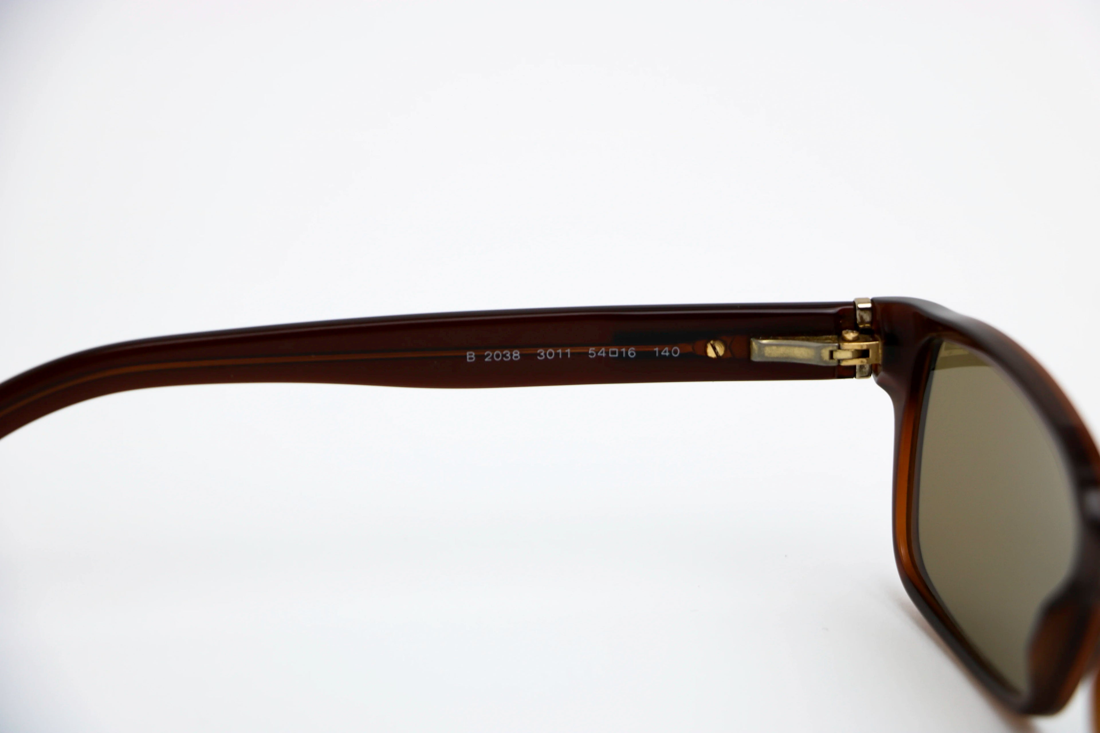 Burberry - B2038