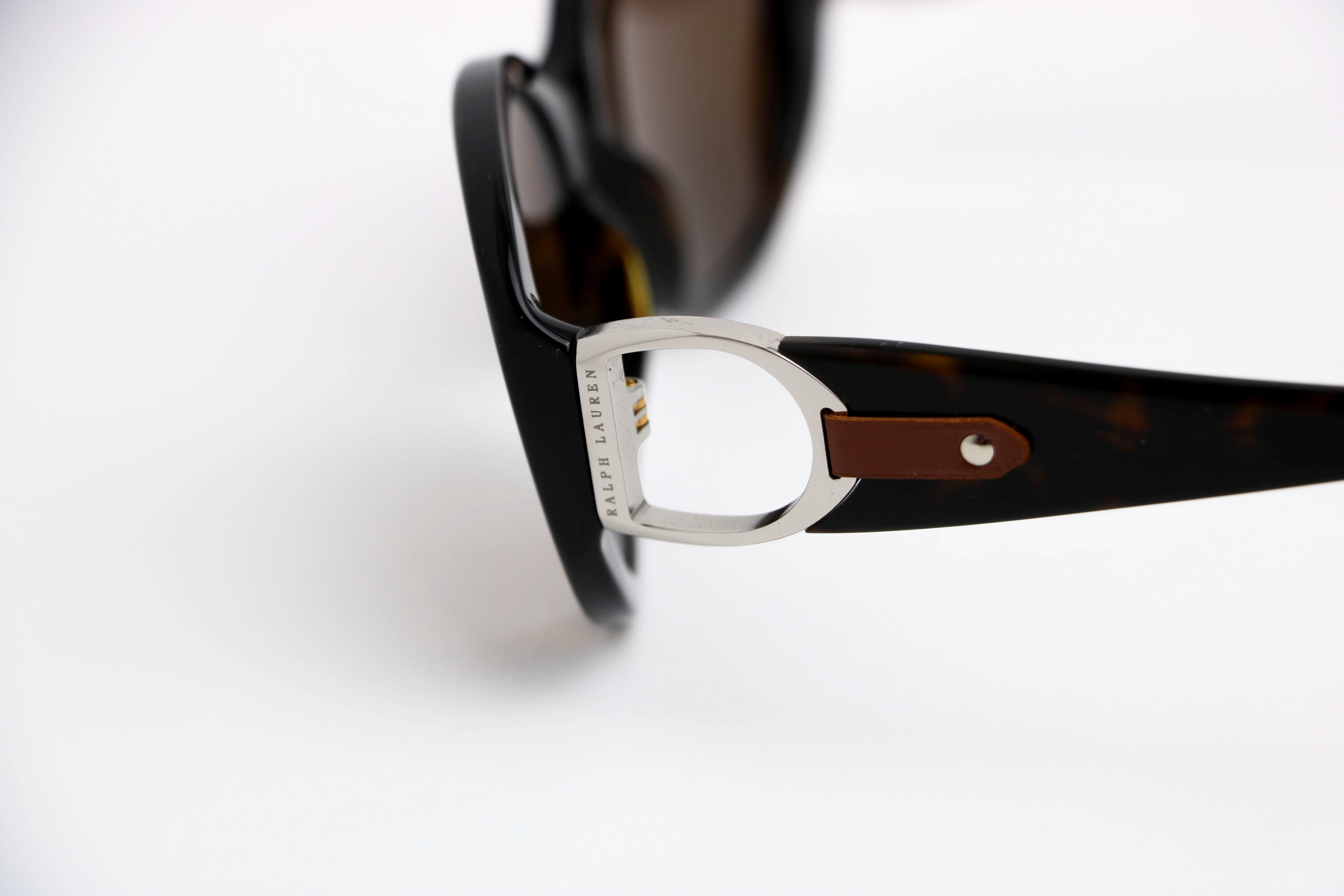 Ralph Lauren - RL8118Q