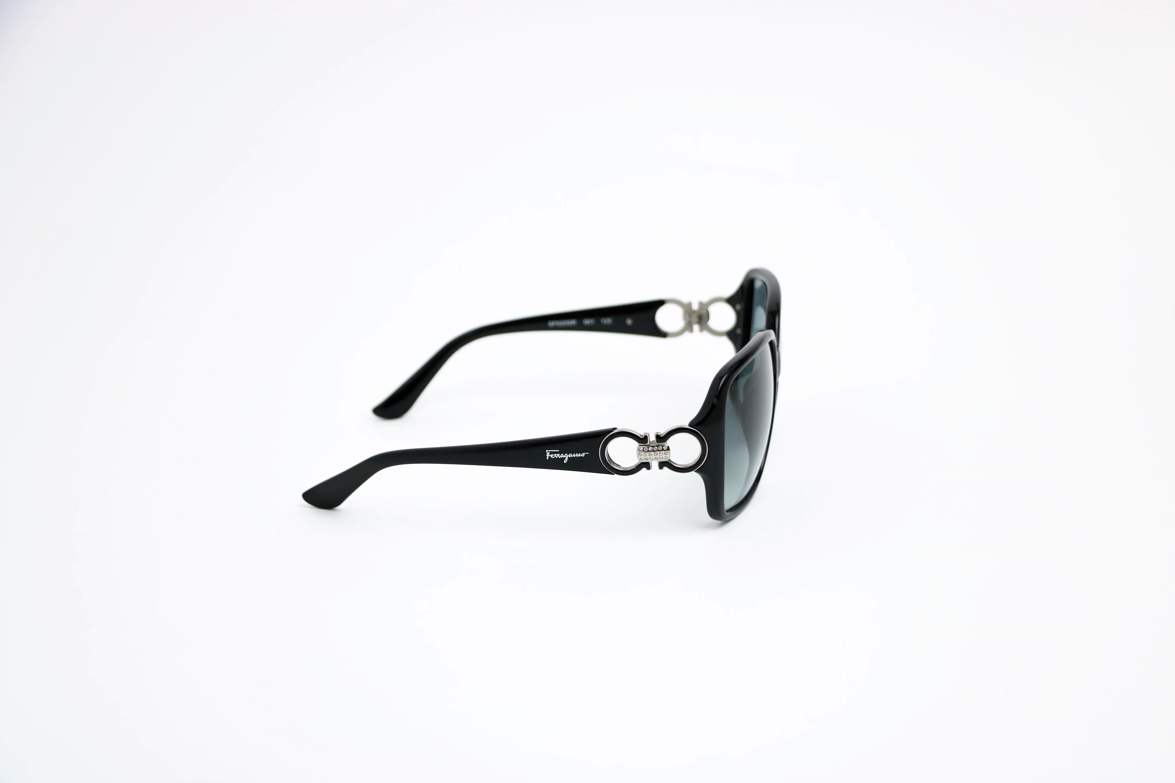 Salvatore Ferragamo - SF620SR