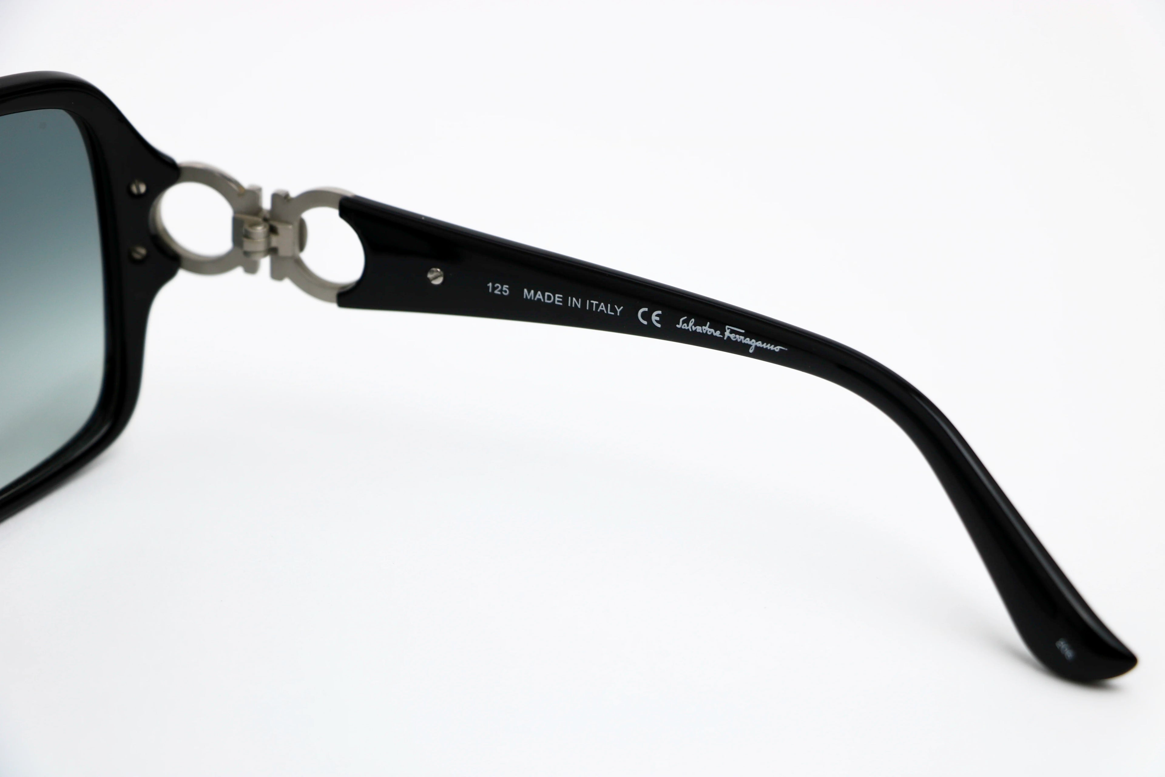 Salvatore Ferragamo - SF620SR