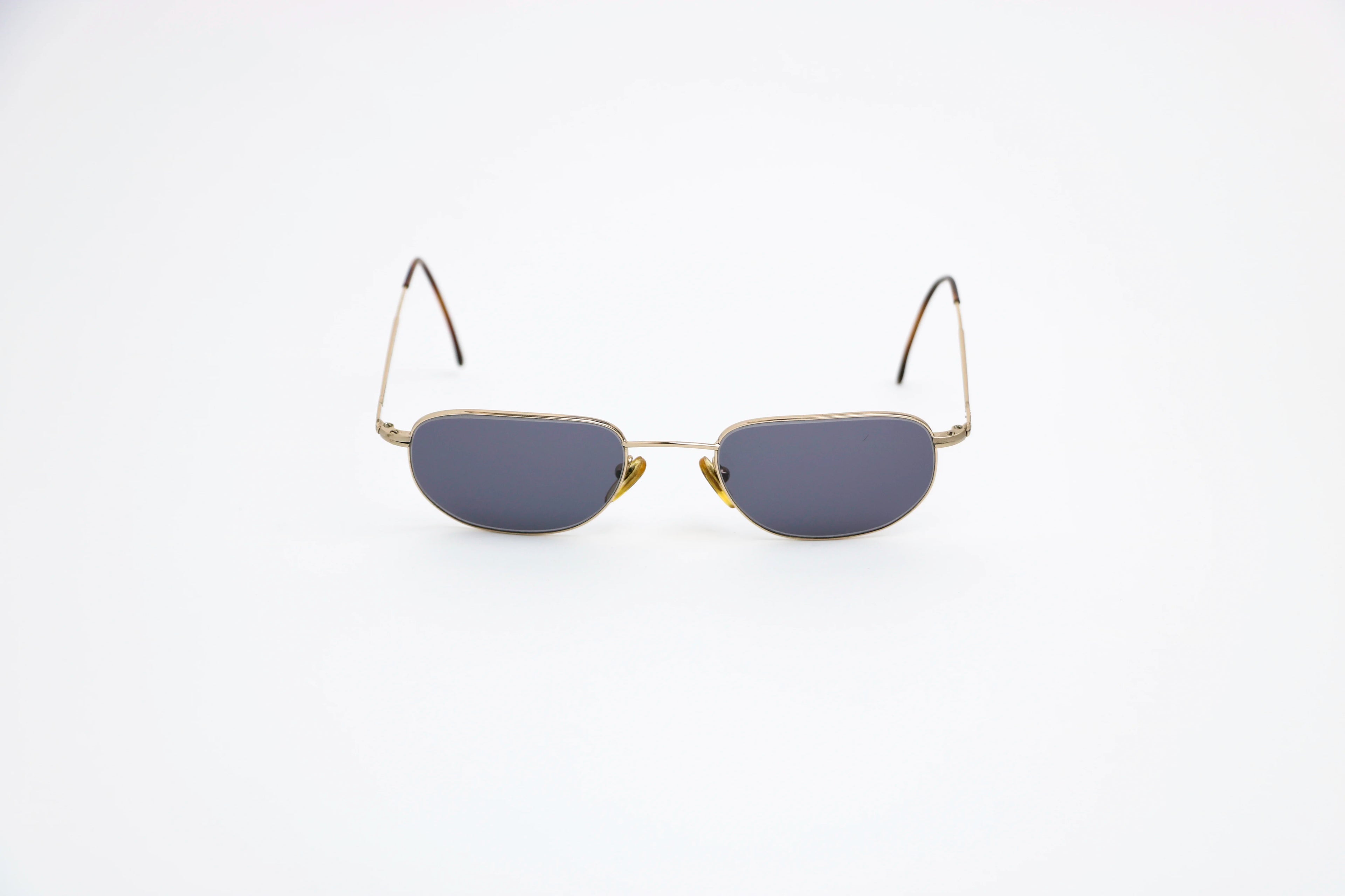 Guess - GU505
