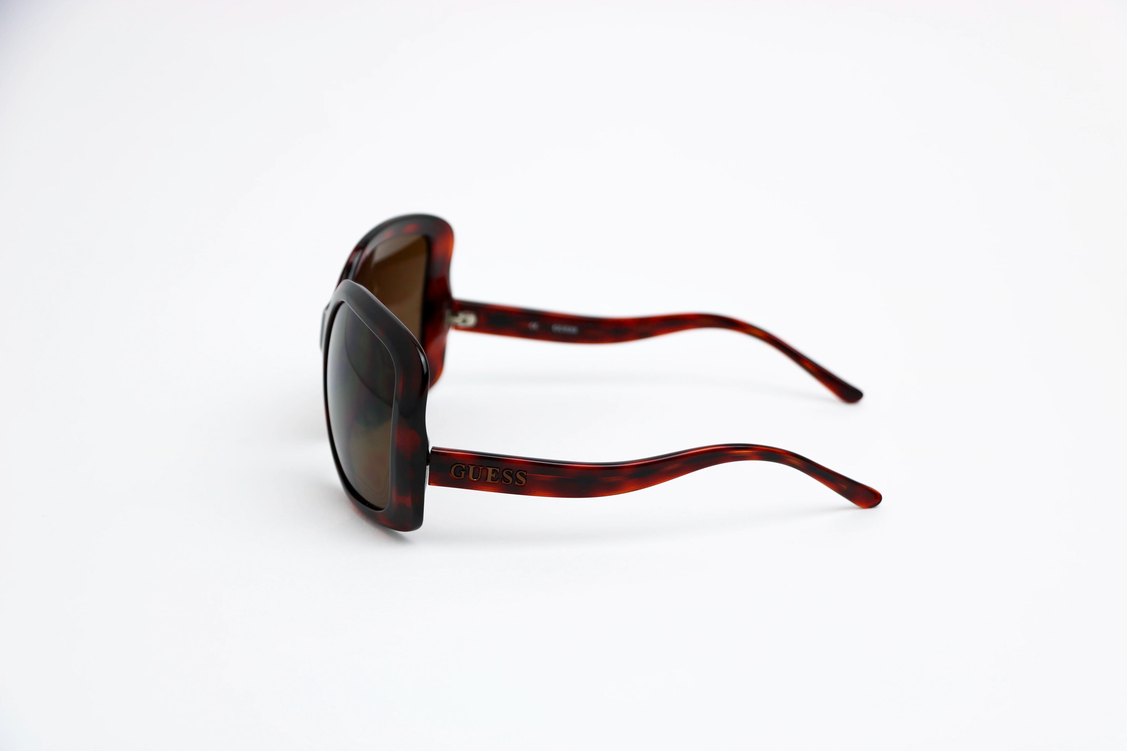 Guess - GU6536