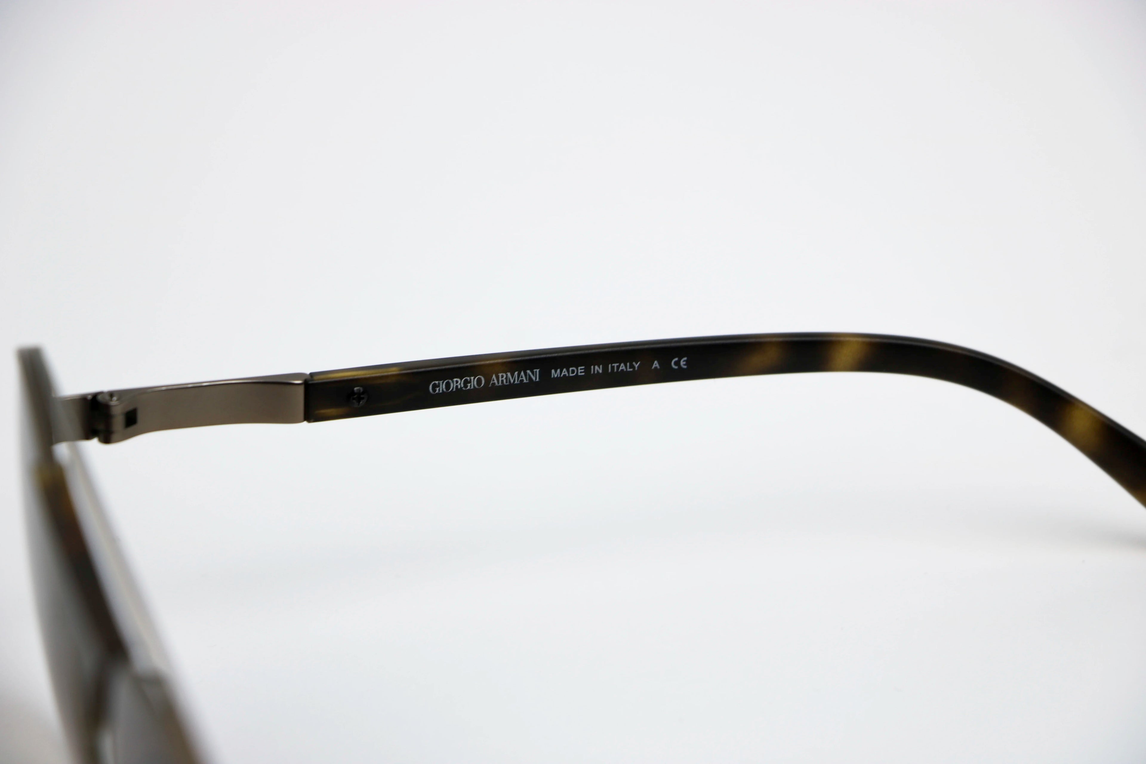 Giorgio Armani - AR6047