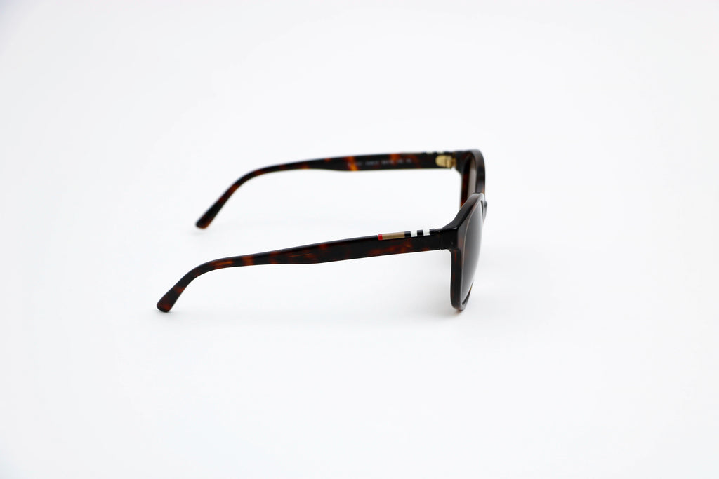 Burberry - B4151