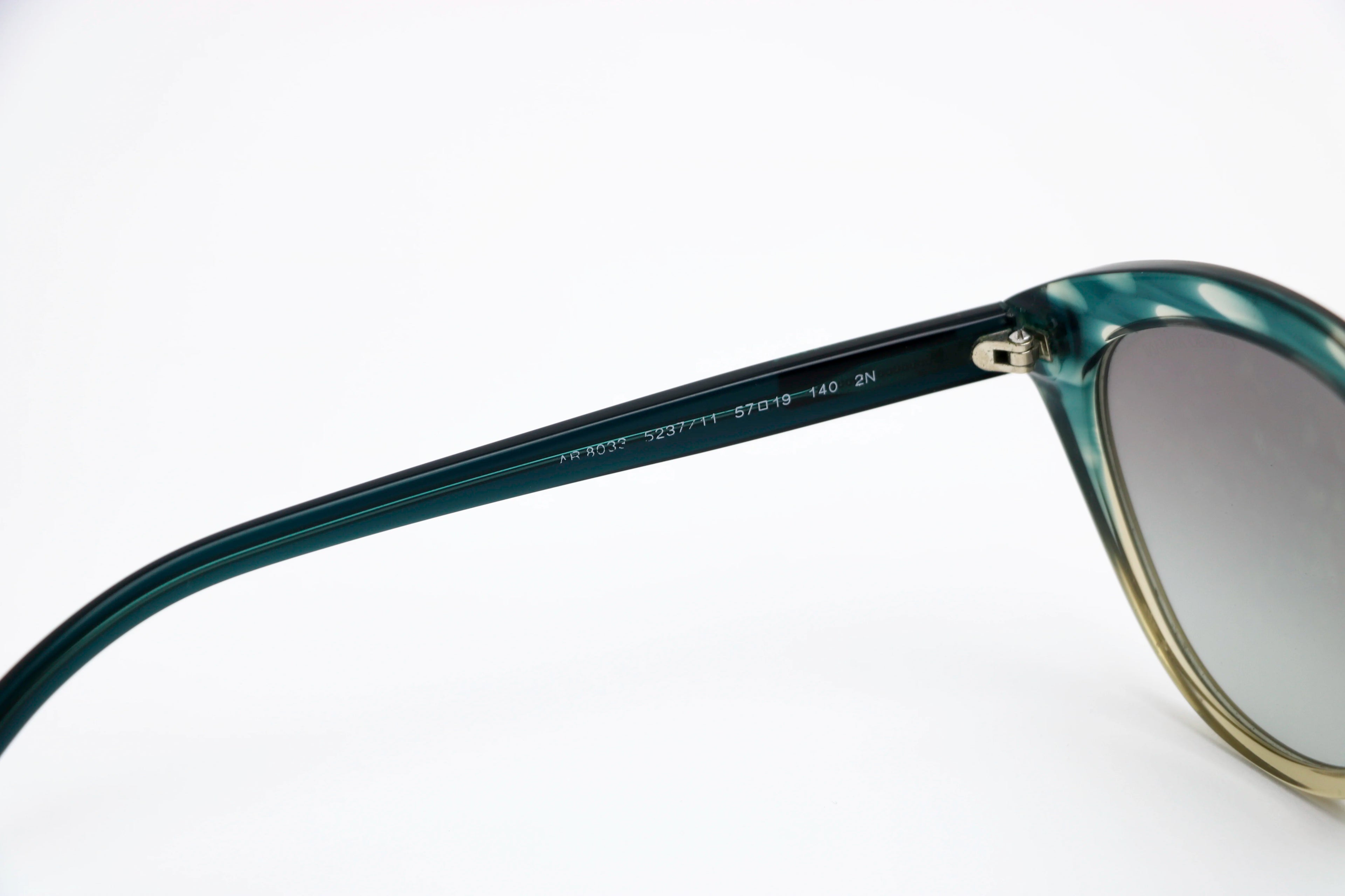 Giorgio Armani - AR8033