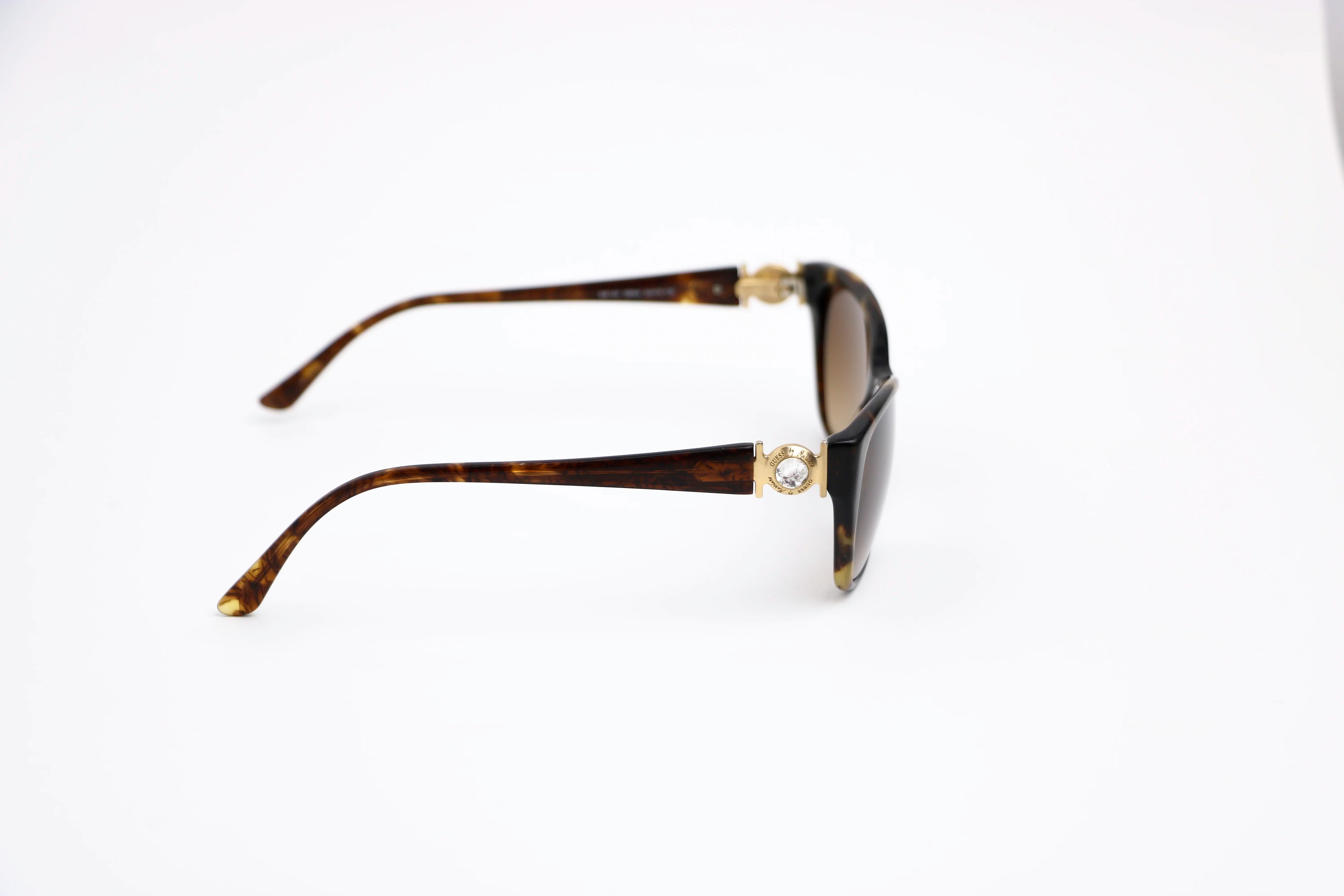 Guess - GM197
