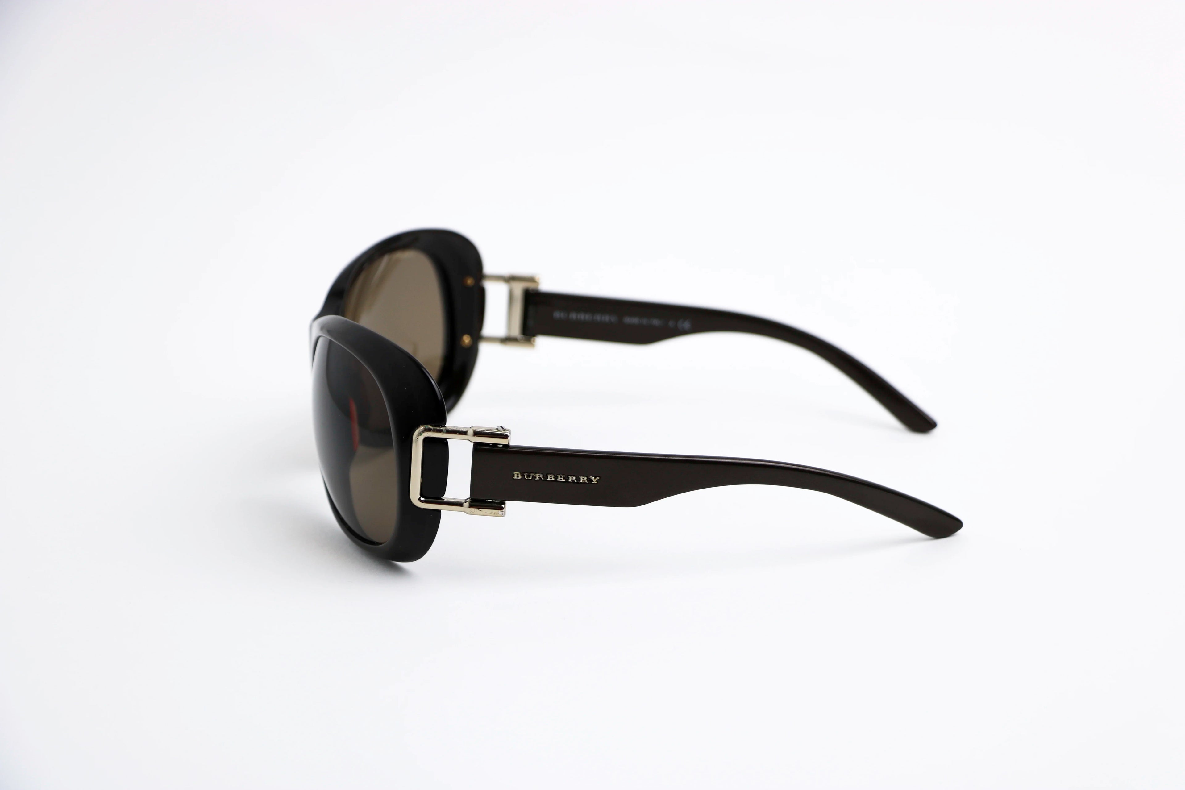 Burberry - B4048