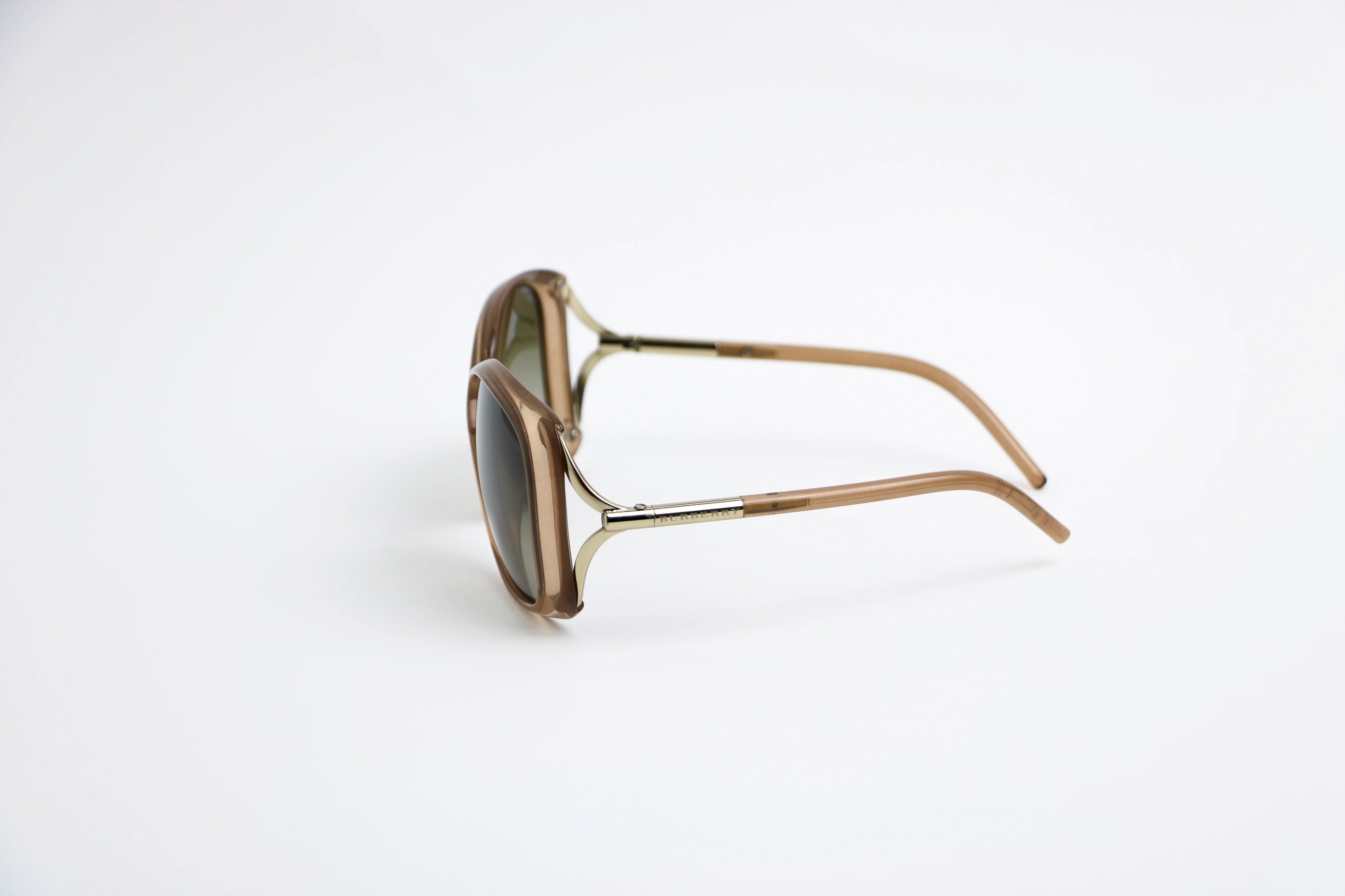 Burberry - B4068