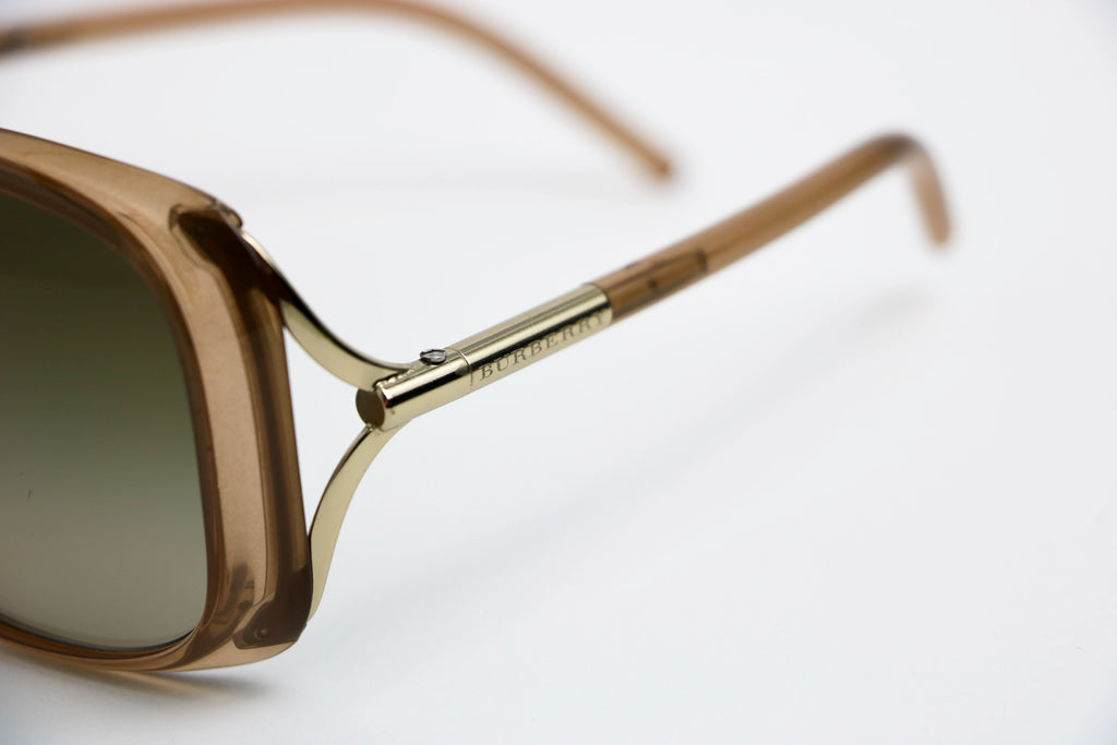 Burberry - B4068