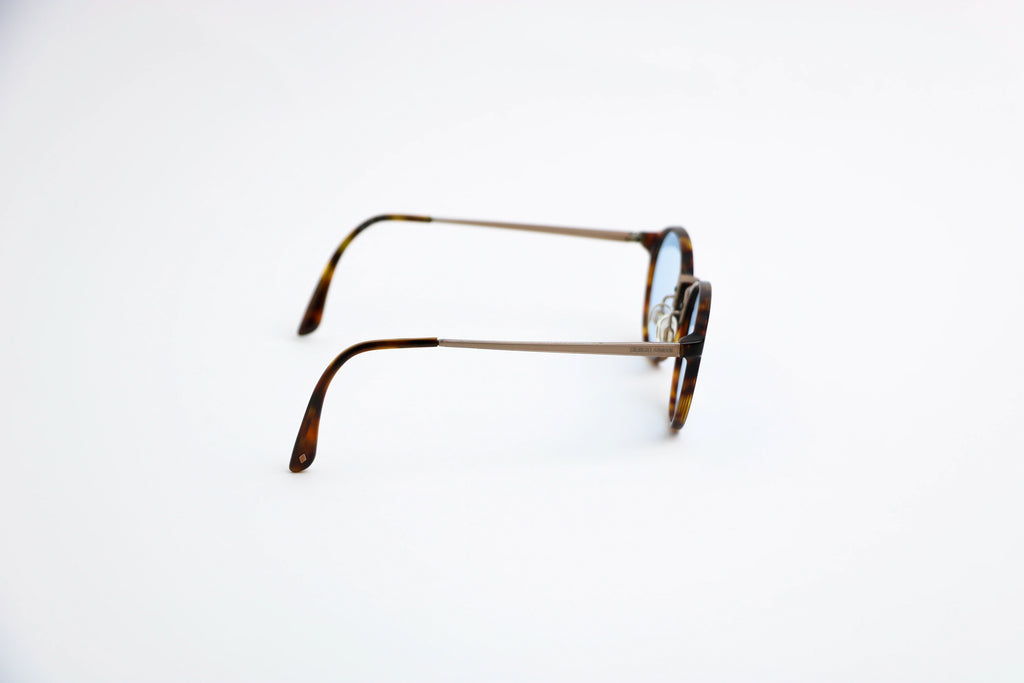 Giorgio Armani - AR7028