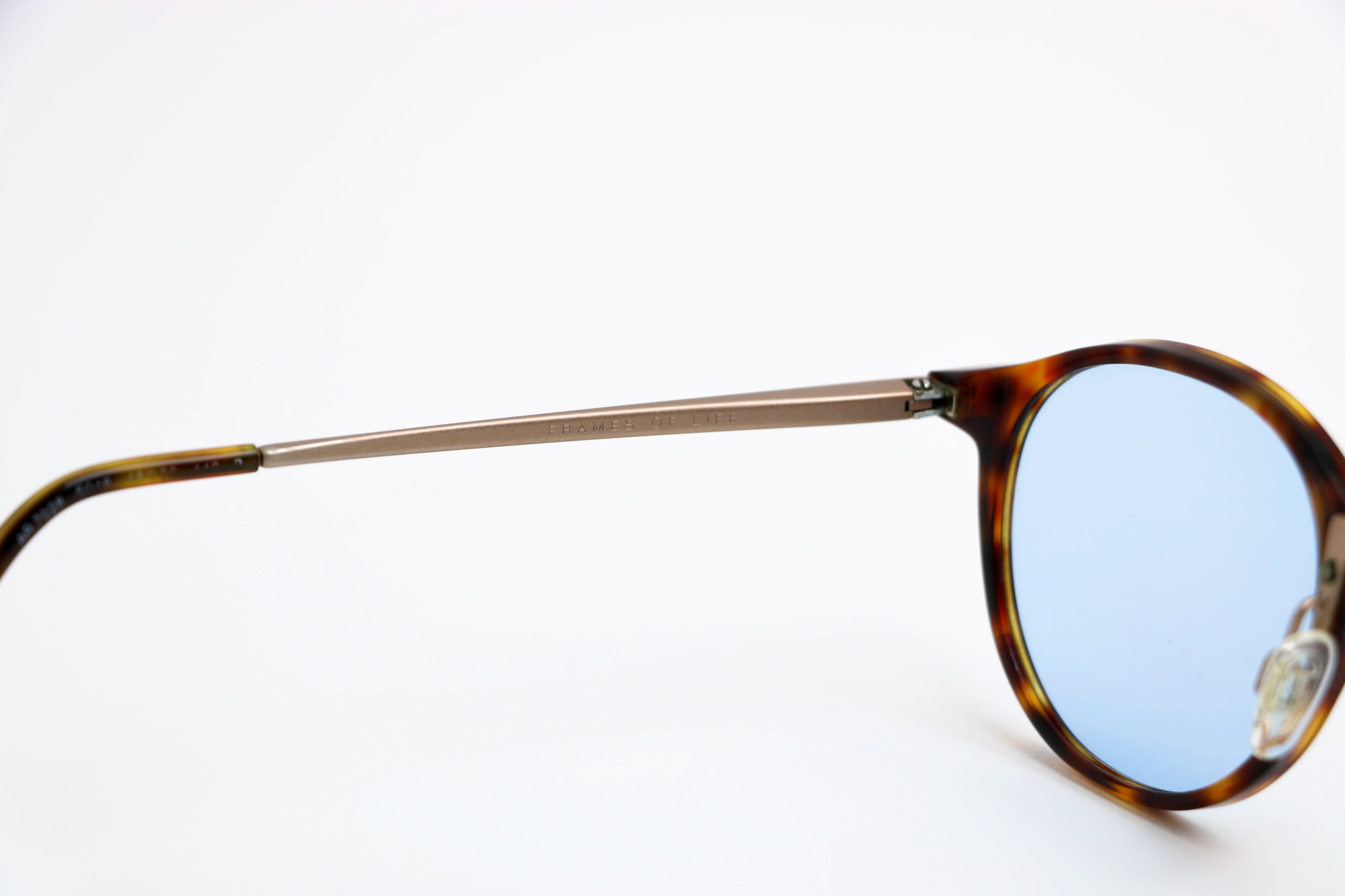 Giorgio Armani - AR7028